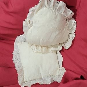 DECORATIVE Heart eyelets